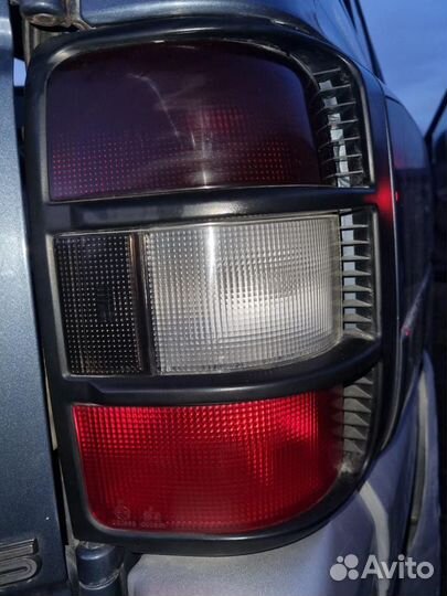 Задние фонари на pajero2