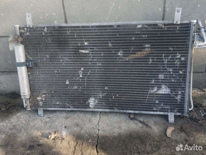 Радиатор кондиционера Ниссан Скайлайн 35