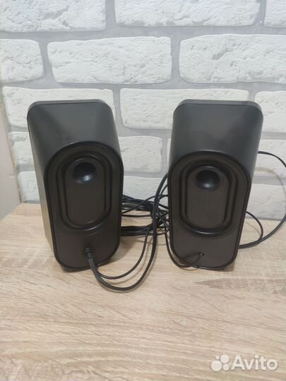 Компьютерные колонки 2.0