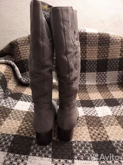 Зимние женские сапоги 37