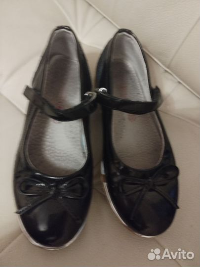 Туфли для девочки 32