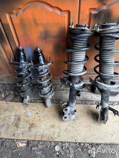 Стойки в сборе honda cr-v 3