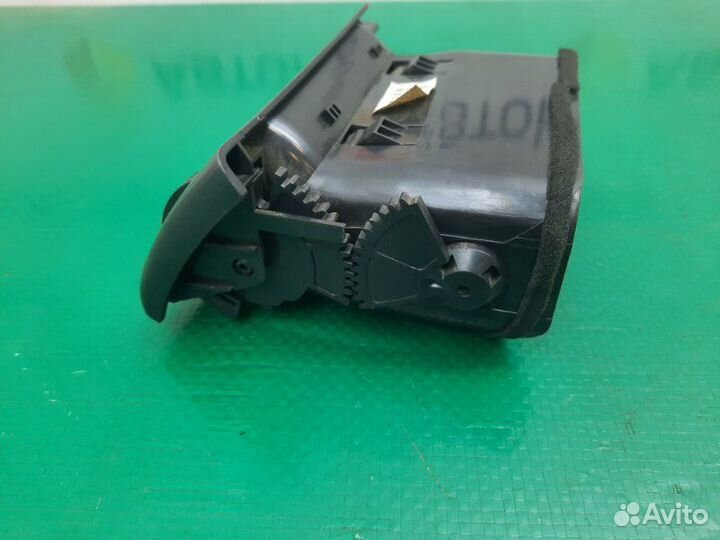 Дефлектор воздушный передний правый Lifan Solano