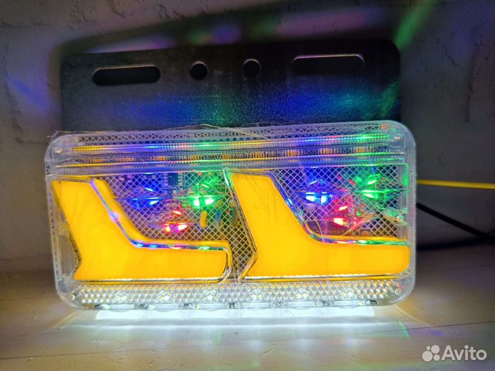 Боковые габаритные огни для грузовиков 4шт