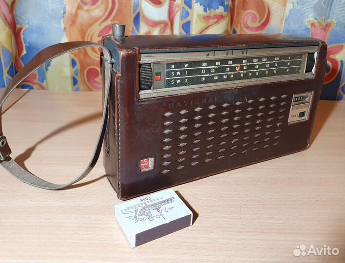 Радиоприёмник National Panasonic R-310Y