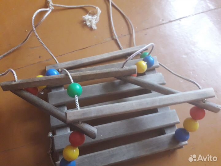 Продам качель детскую + мяч в подарок