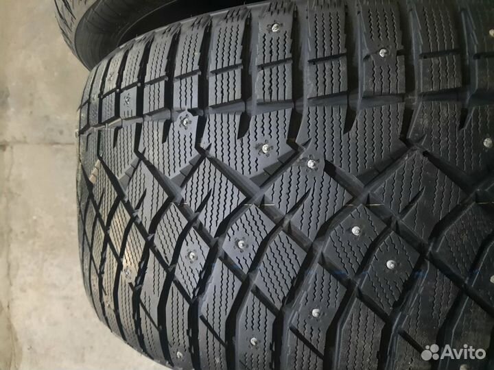 Nitto Therma Spike 315/35 R20 106T