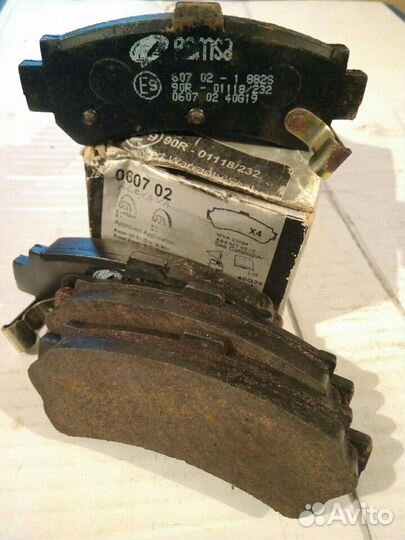 Колодки тормозные задние Nissan Almera N15