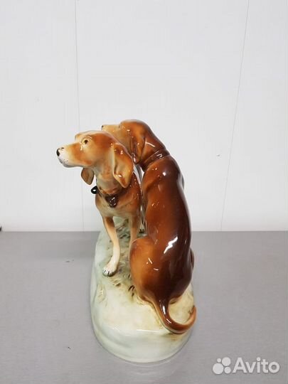 Статуэтка фарфор 