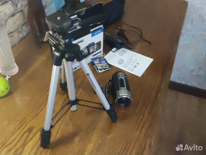 Видеокамера Panasonic HC-V710