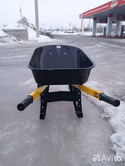 Тачка строительная усиленная