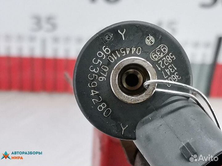 Форсунка Peugeot Boxer 2 рест. 2005 1980H8