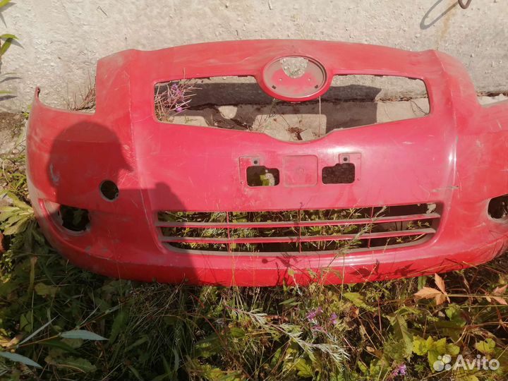 Бампер на витц 2009г