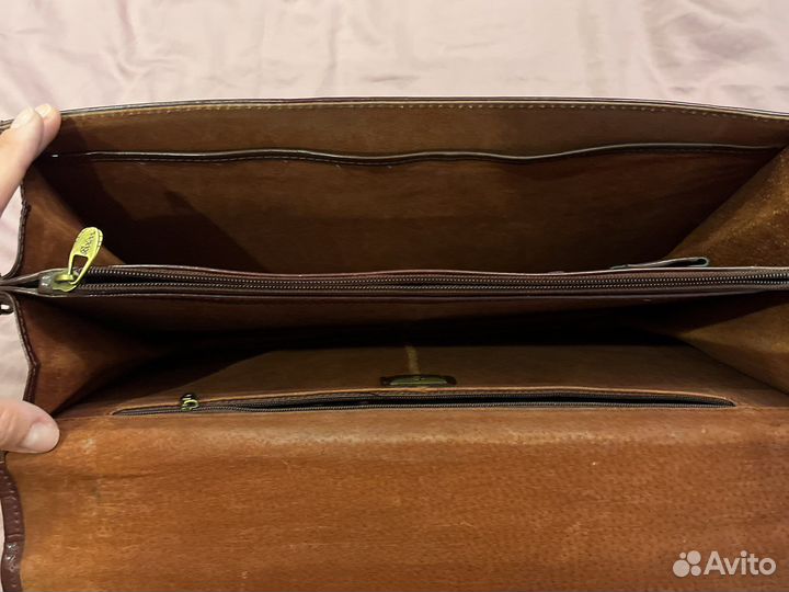 Мужской кожаный портфель коричневый