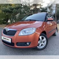 Skoda Fabia 1.6 AT, 2011, 194 300 км, с пробегом, цена 840 000 руб.