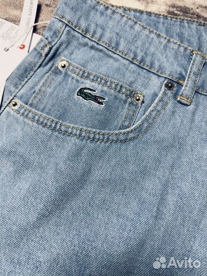 Джинсы lacoste