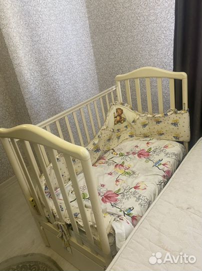 Детская кровать от 3 лет с матрасом бу
