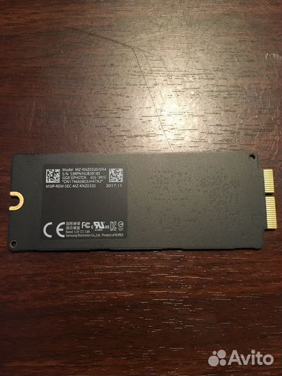 Disk SSD Apple MZ-KNZ0320/0A4