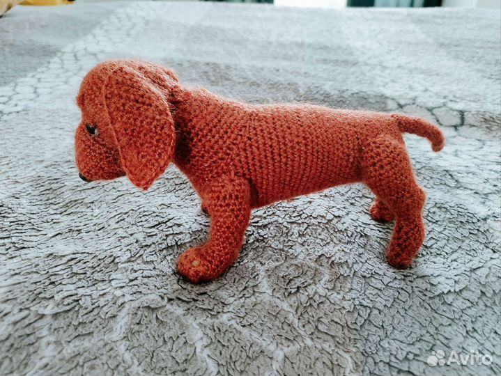 Такса игрушка вязанная (шерсть)