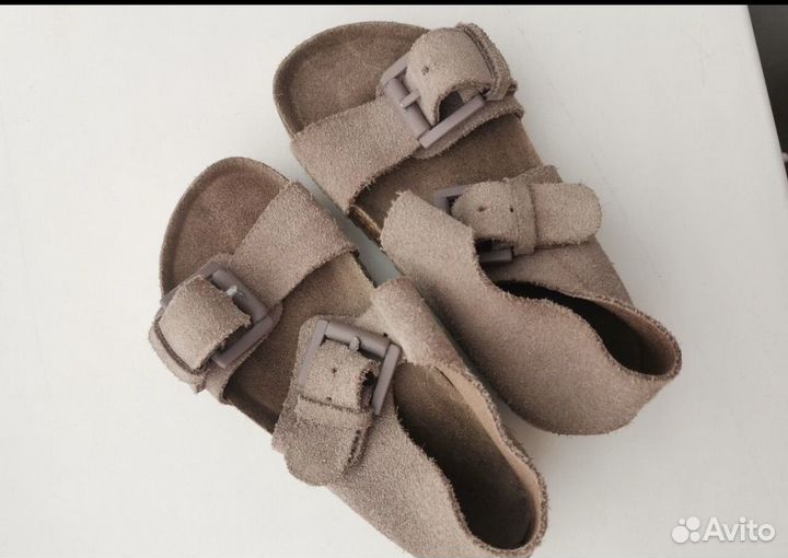 Сандалии zara для девочки 23