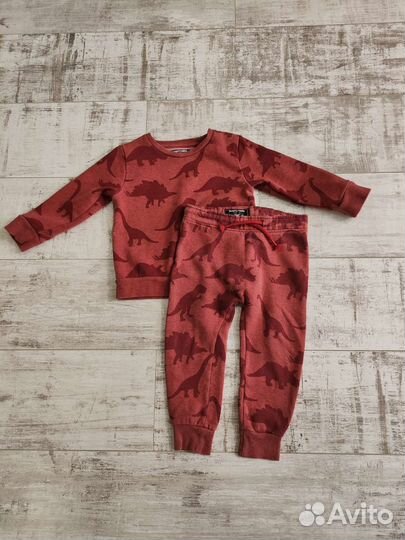 Костюм для мальчика на 2-3 года