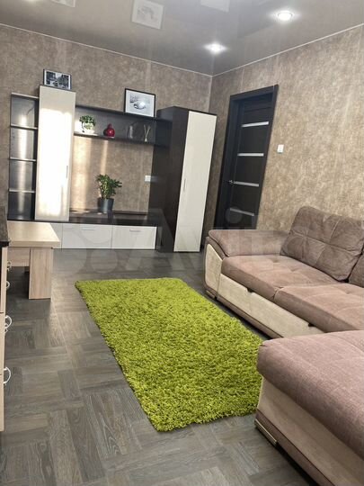 2-к. квартира, 60 м², 4/9 эт.