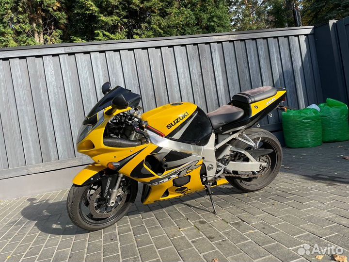 Suzuki GSX-R 750