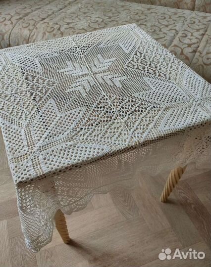 Салфетка вязанная, накидка