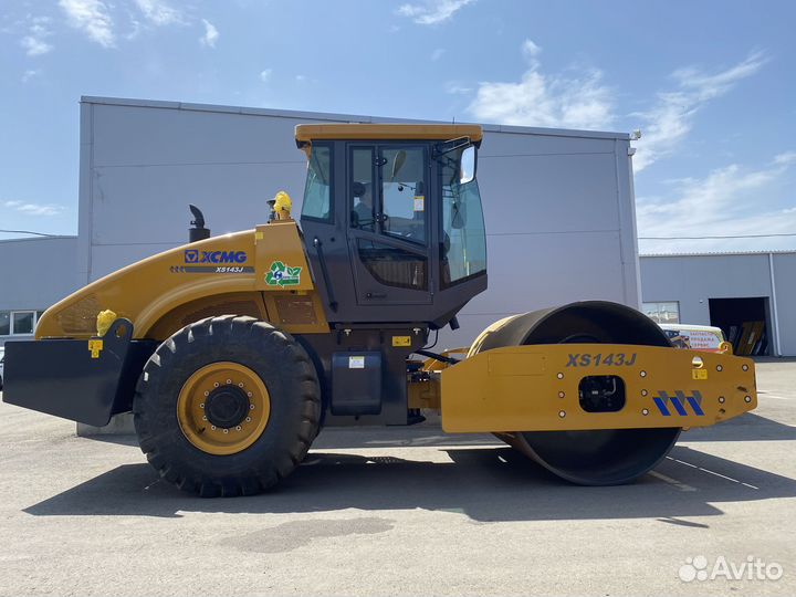 Дорожный каток XCMG XS143J, 2024