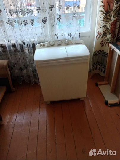 Стиральная машина с вертикальной загрузкой