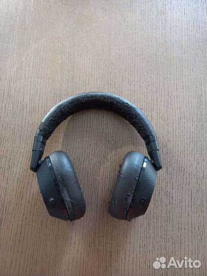 Беспроводные наушники Plantronics backbeat pro 2