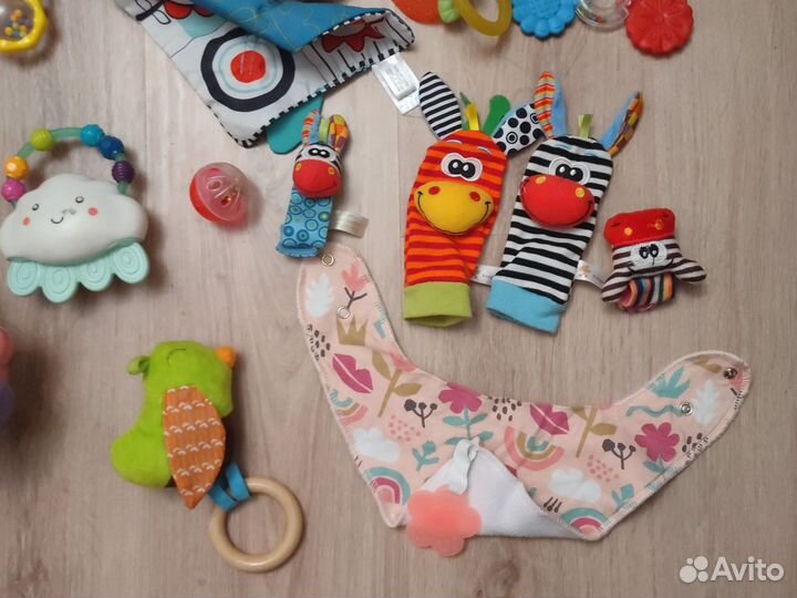 Пакет игрушек для малышей от рождения до 1 года
