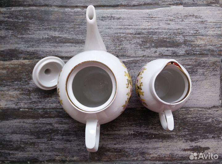 Остатки чайного сервиза Дулёво 1987 года