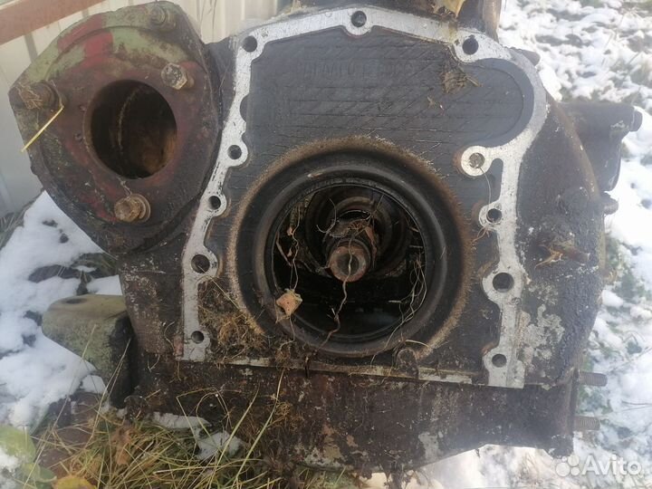 Кпп Газ 52 картер маховика для дт 75 стартерная