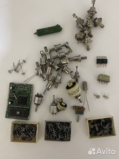 Транзисторы кт и 2т микросхемы цена за все