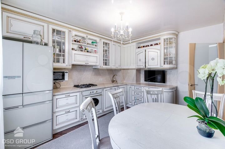 4-к. квартира, 80 м², 4/5 эт.