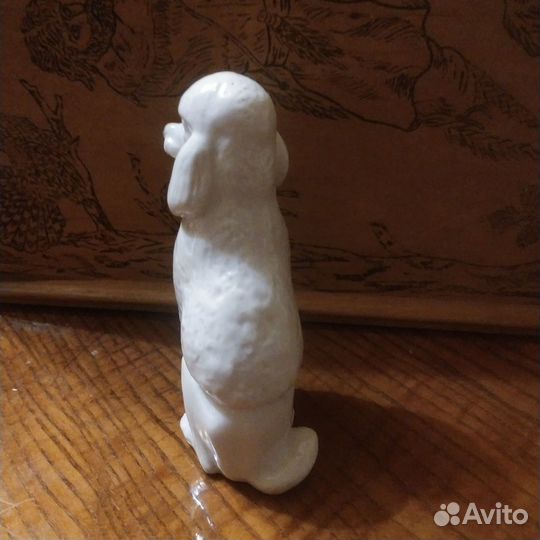 Статуэтка белый пудель лфз