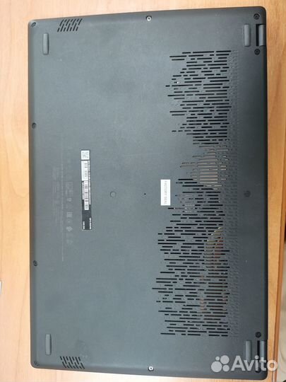 Ноутбук Msi modern 15 i5 8gb DDR4