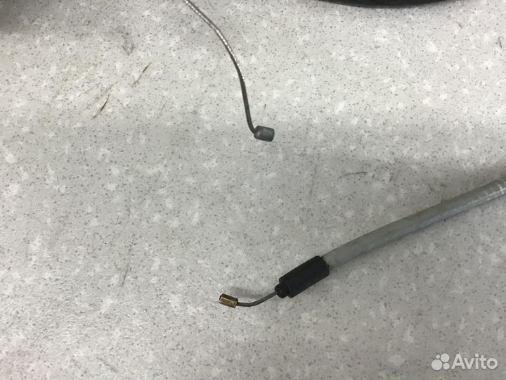 Трос открывания капота Renault Logan 2005-2014