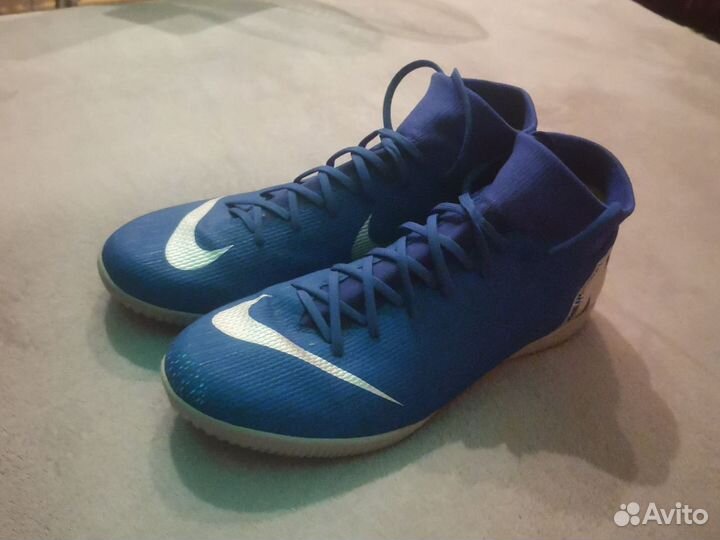 Футзалки Nike Superfly 6 Academy IC