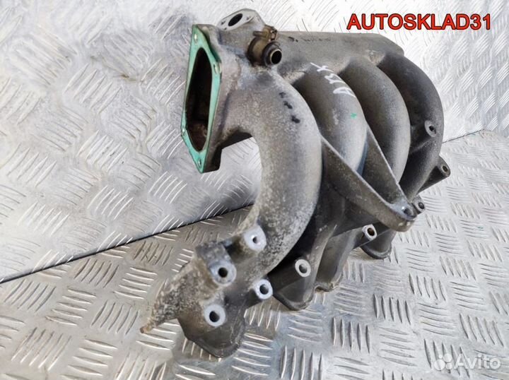 Коллектор впускной Audi A6 C4 2,0 ABK 048133223A
