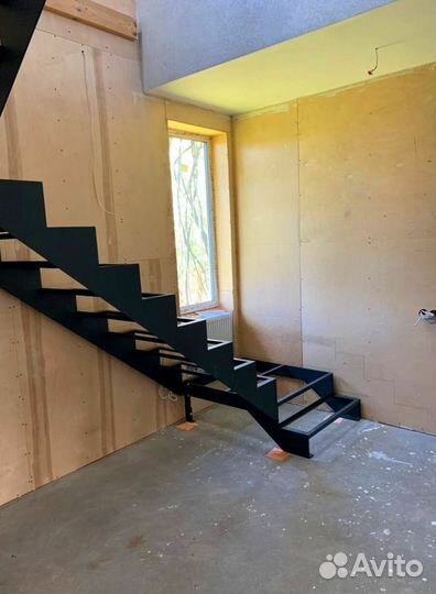 Металлоконструкции для лестниц