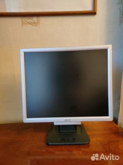 Монитор acer al1716s б/у с проводами