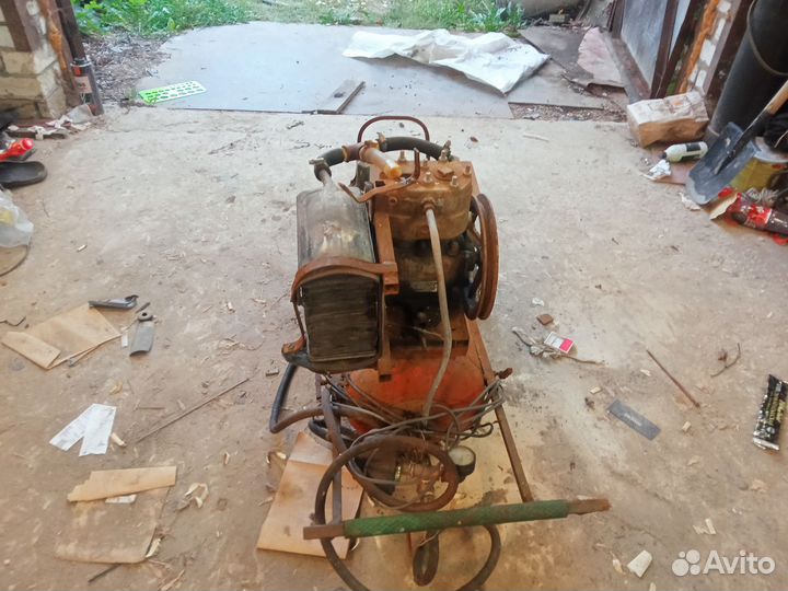 Компрессор воздушный 50 литров ременной