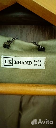 Плащ демисезонный женский 50