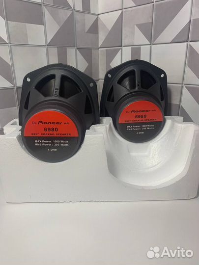 Динамики овалы pioneer 1000W новые