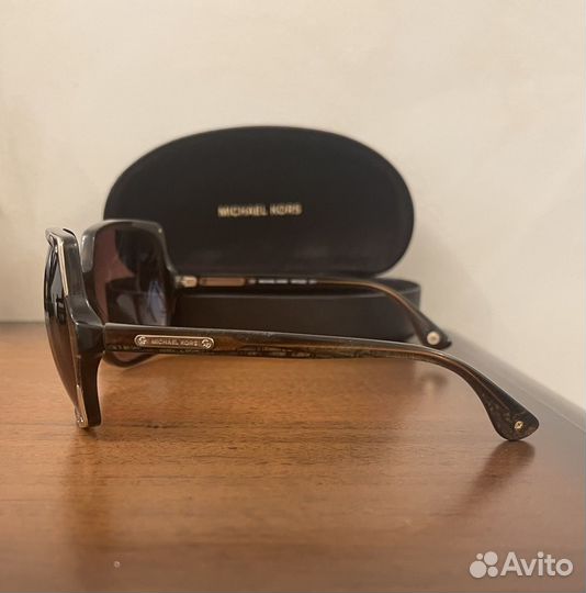 Очки Michael Kors