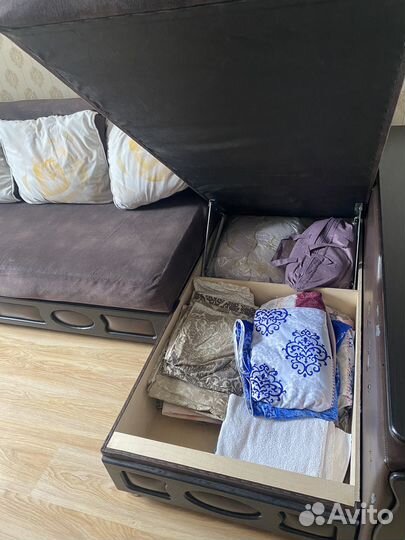 Угловой диван