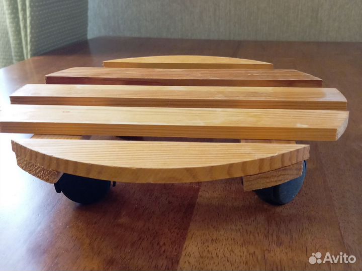 Подставка для цветов напольная деревянная