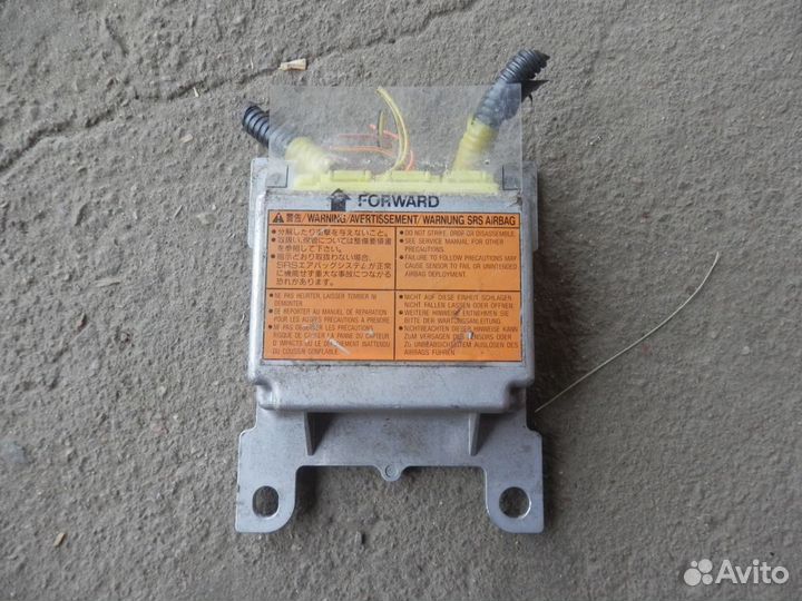 Блок управления AirBag мозги Nissan Maxima A33
